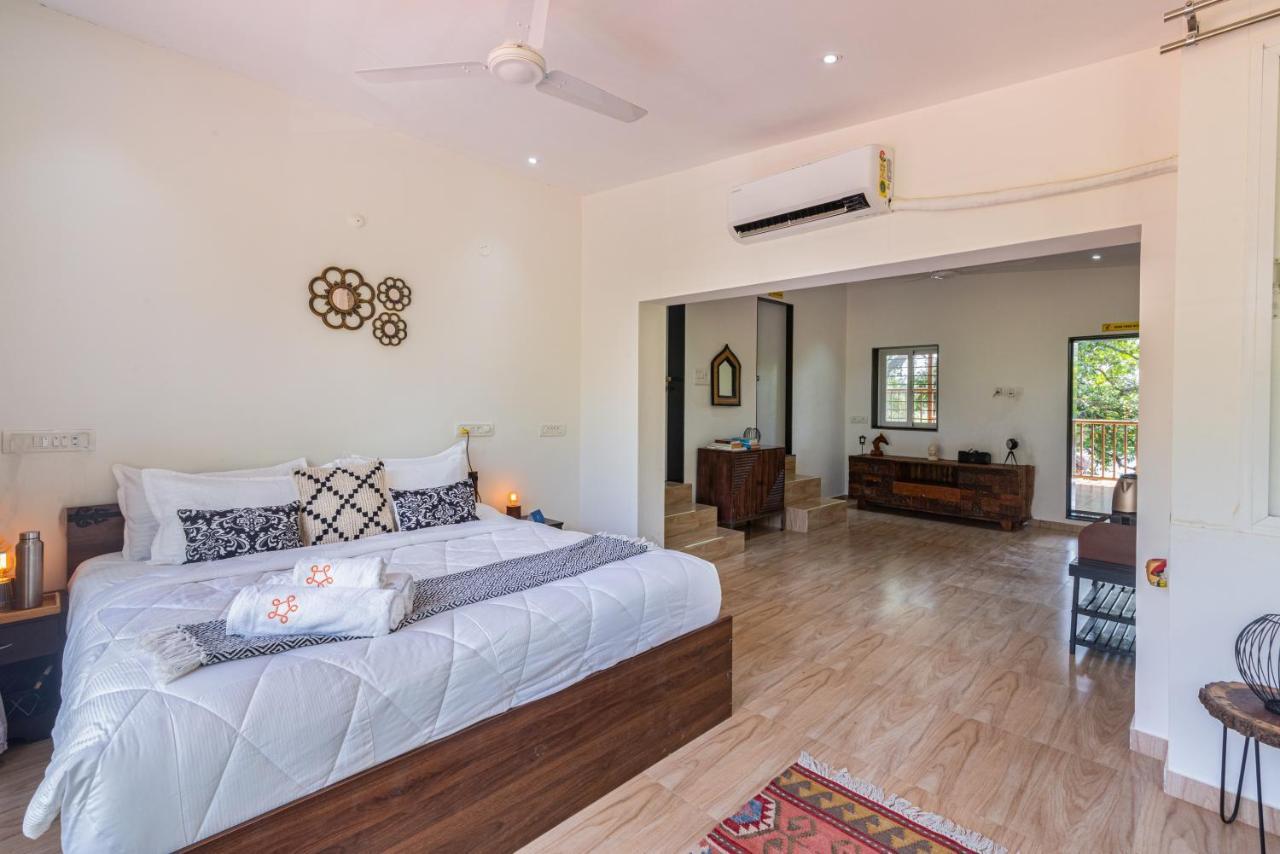 Saffronstays Vyom Farms Карджат Екстериор снимка