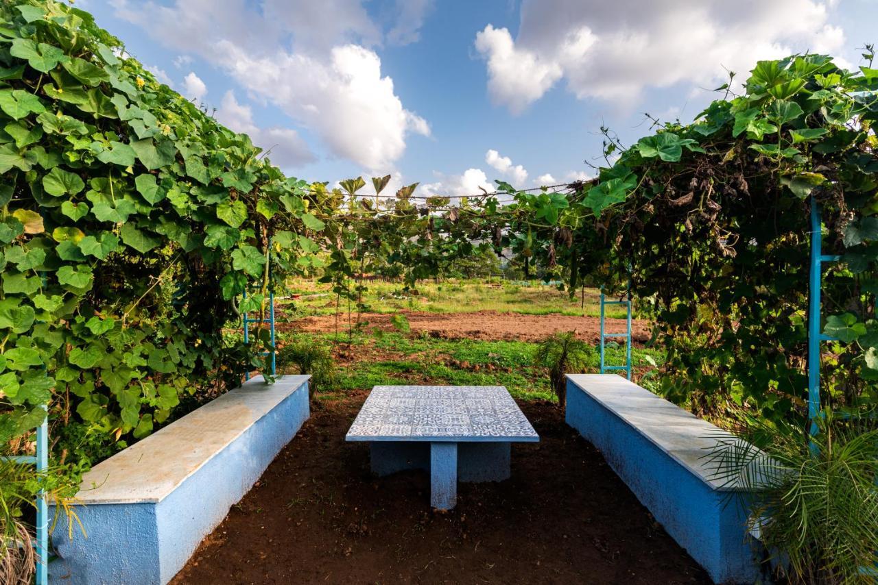 Saffronstays Vyom Farms Карджат Екстериор снимка
